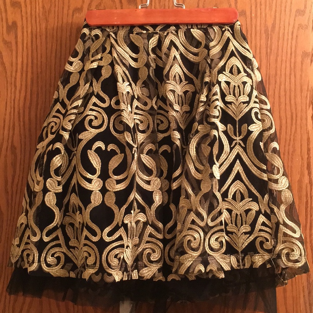 Romeo + Juliet black, gold embroidered skirt - Picture 1 of 5